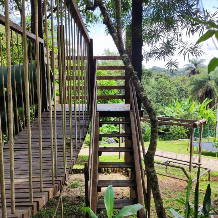 PLAYGROUND-CAPA