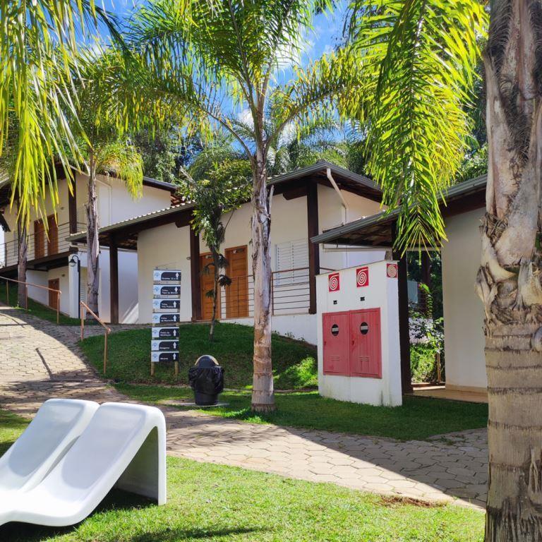 Rodeado pela Natureza (2)