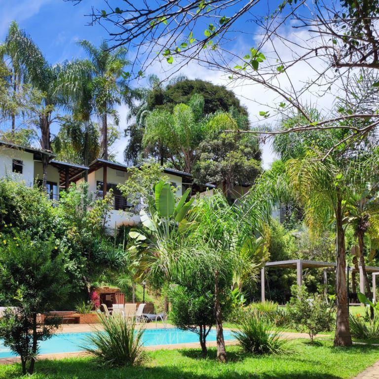 acima das piscinas (1)